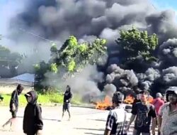 Memanas !!, Diduga Puluhan Preman Bayaran Serang Warga Ds. Sampali, 2 Unit Mobil Terbakar